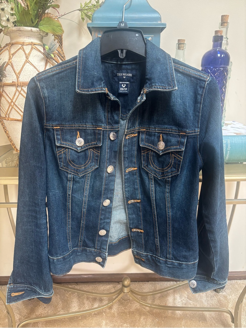 True Religion Indigo Blue Denim Cropped Trucker Jean Jacket Sz XS/TP